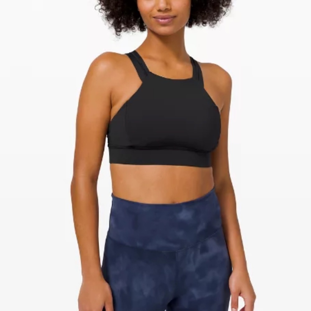 Lululemon strong at heart bra in black